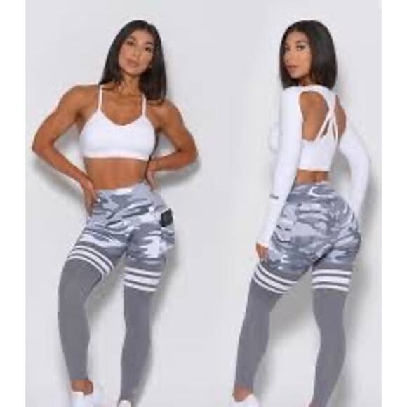 NWOT Bombshell Camo Print Striped Sport Pants Women’s Size Small - Picture 1 of 10